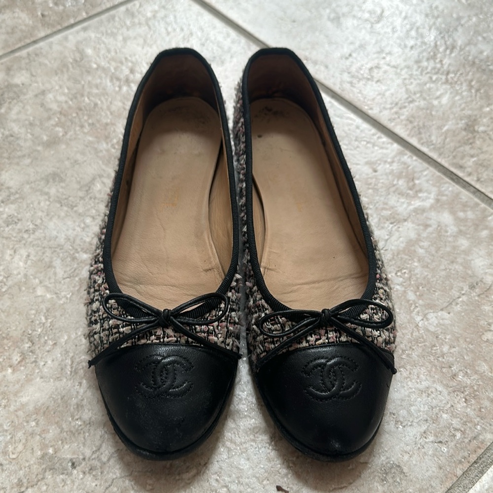 Chanel Flats size 37